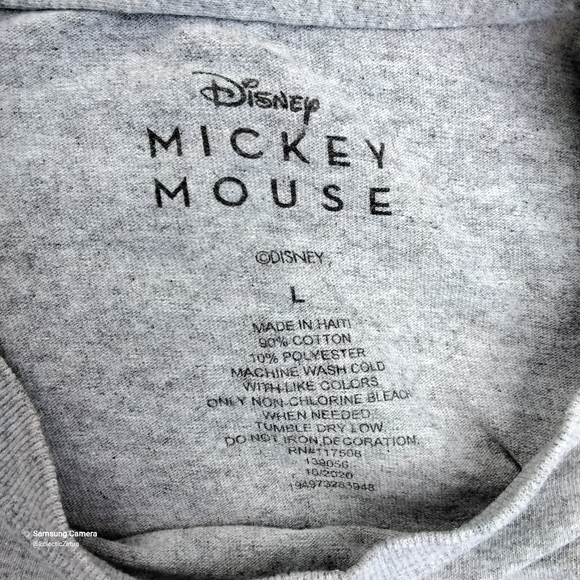 DISNEY. MICKEY XMAS TSHIRT - Picture 3 of 3